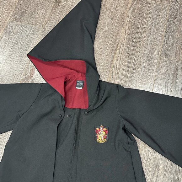 Harry Potter Universal Studios Gryffindor Robe – Size XXXS - Picture 5 of 15